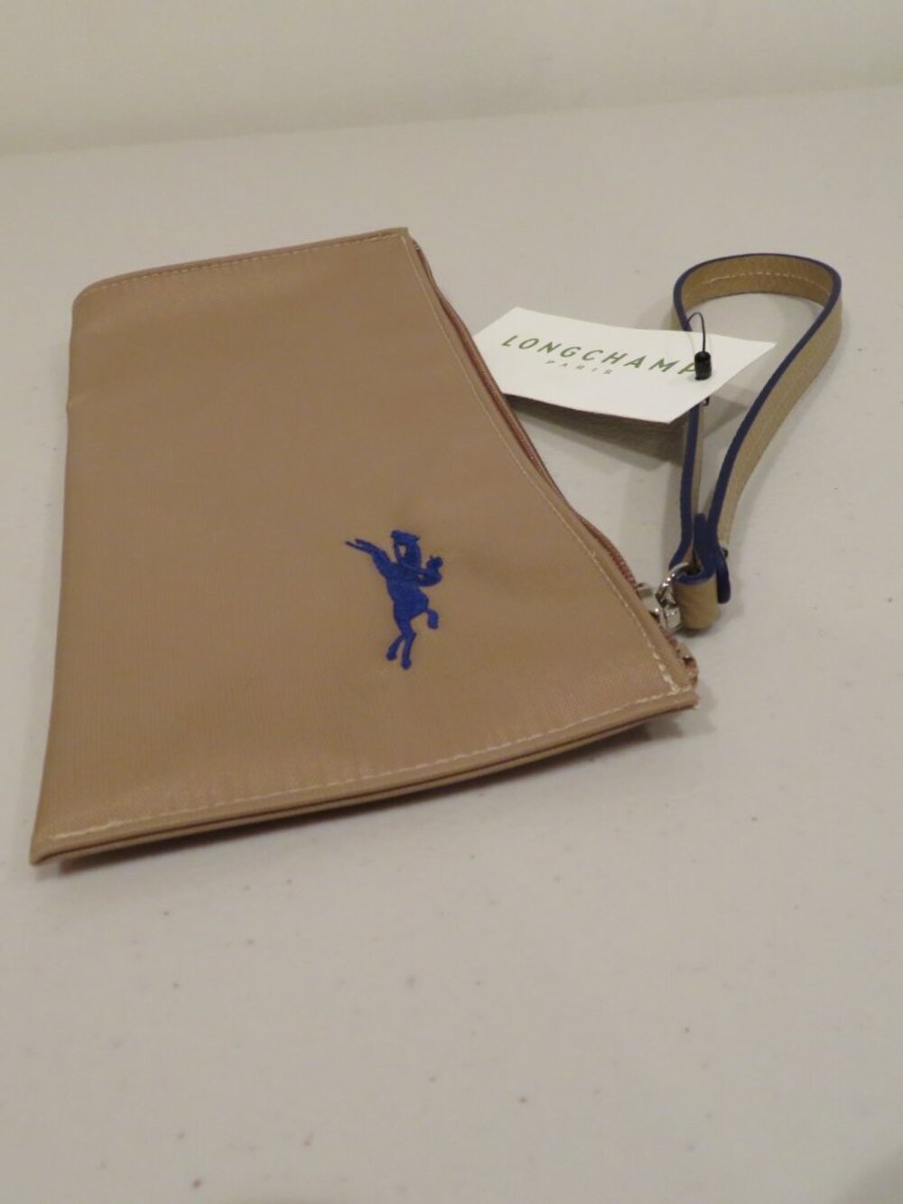 Longchamp Beige Wristlet Blue Logo Leather Trim NWT - Picture 7 of 11